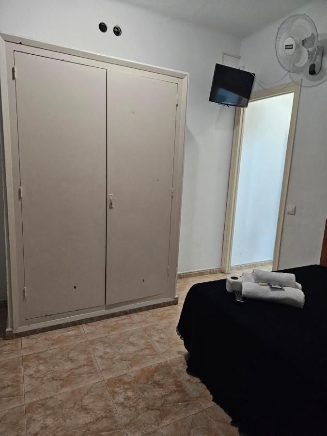 Hostal Sol Celeste Lloret de Mar Buitenkant foto