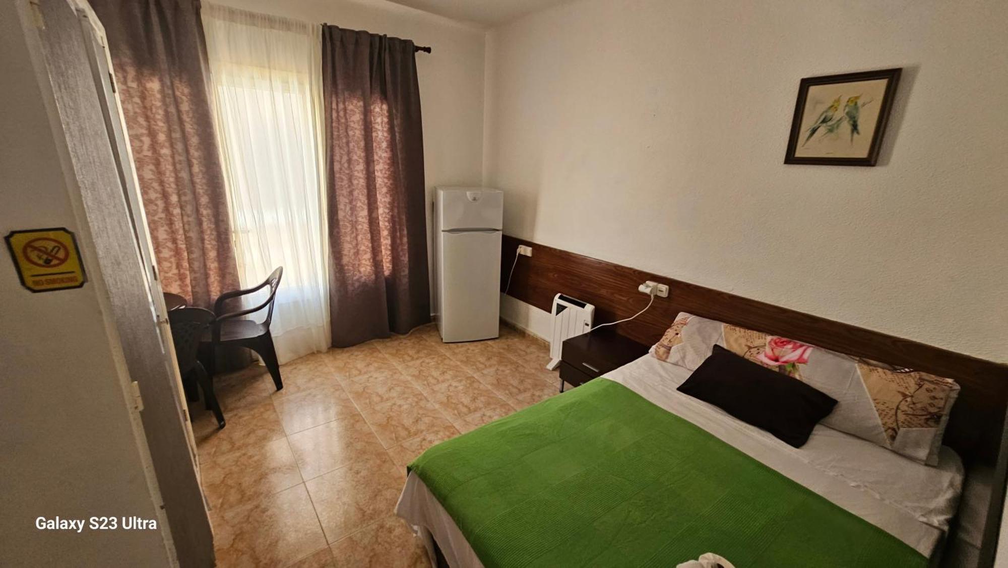 Hostal Sol Celeste Lloret de Mar Buitenkant foto